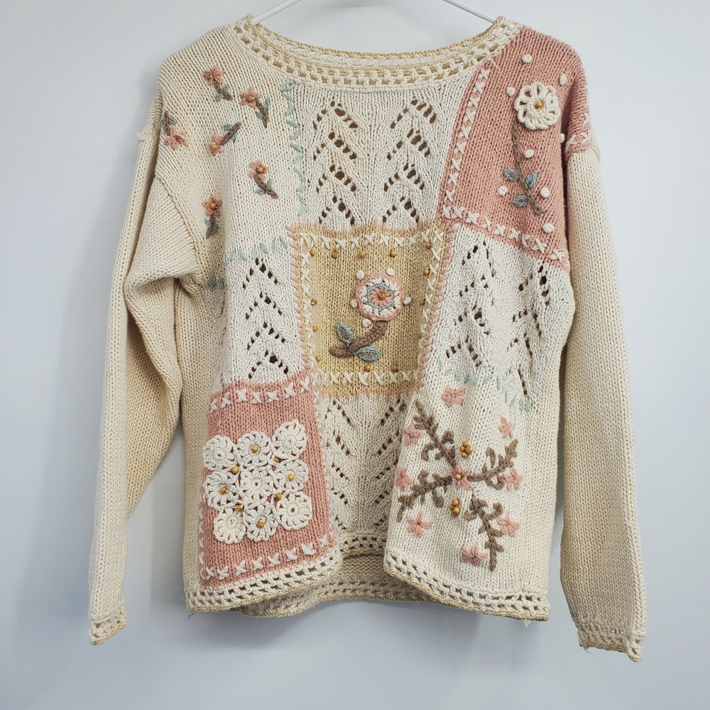 Vintage Sweater Knitted Warm Winter Size Small Beaded Embroidered White Floral